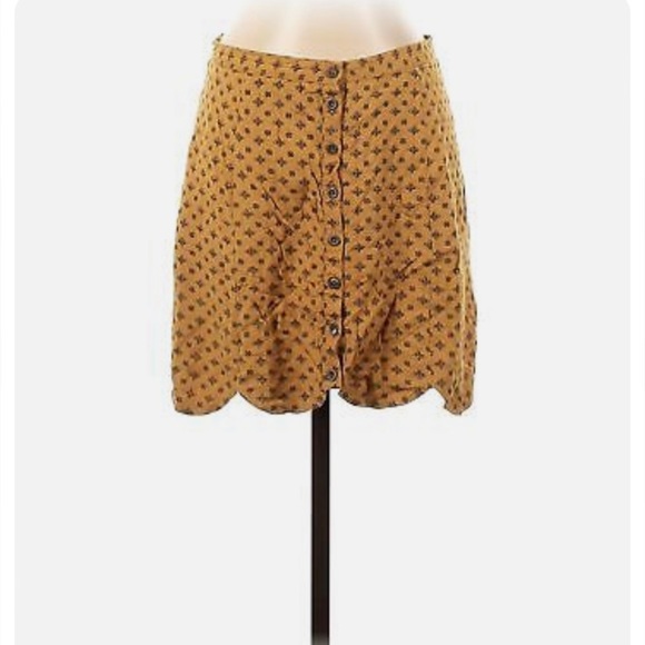Cooperative Skirt / Urban Outfitters Spring Yellow Skirt (Size 8) - Picture 6 of 7